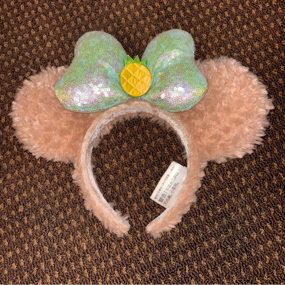 Shellie May Disney Pineapple tropical ears green yellow and beige